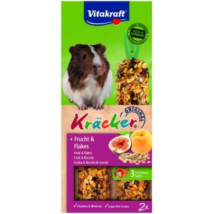 VITAKRAFT Kracker Gardėsis jūros kiaulytėms  su vaisiais