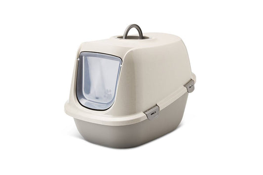 Kačių tualetas iš perdirbto plastiko